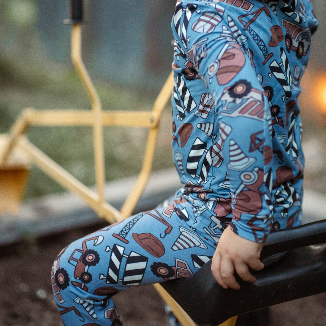 Pip + Phee - 2 Piece Bamboo Sets | LE Prints #4: Peach-smiley / 2T / Long Sleeves/Long Pants