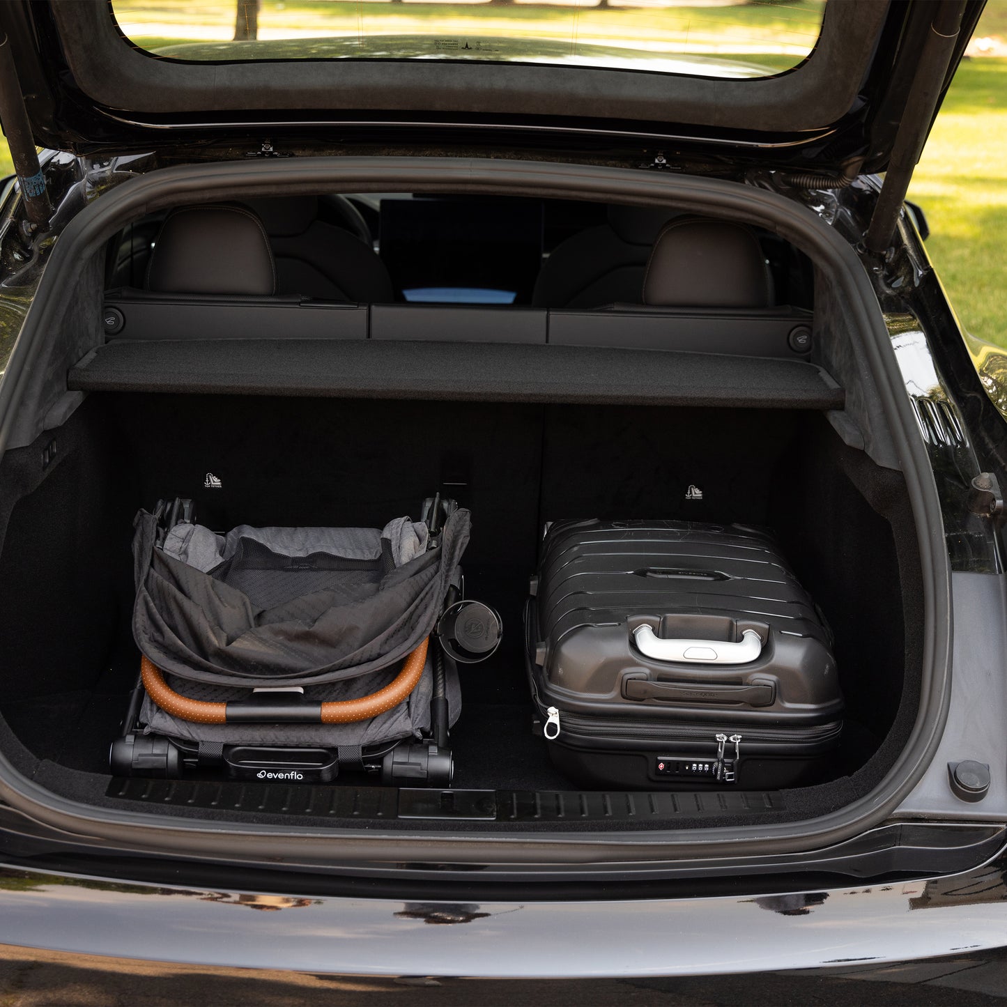 🔥 HOT DEAL🔥 Evenflo - Hummingbird Ultra-Lightweight Carbon Fiber Stroller - Caslon Green