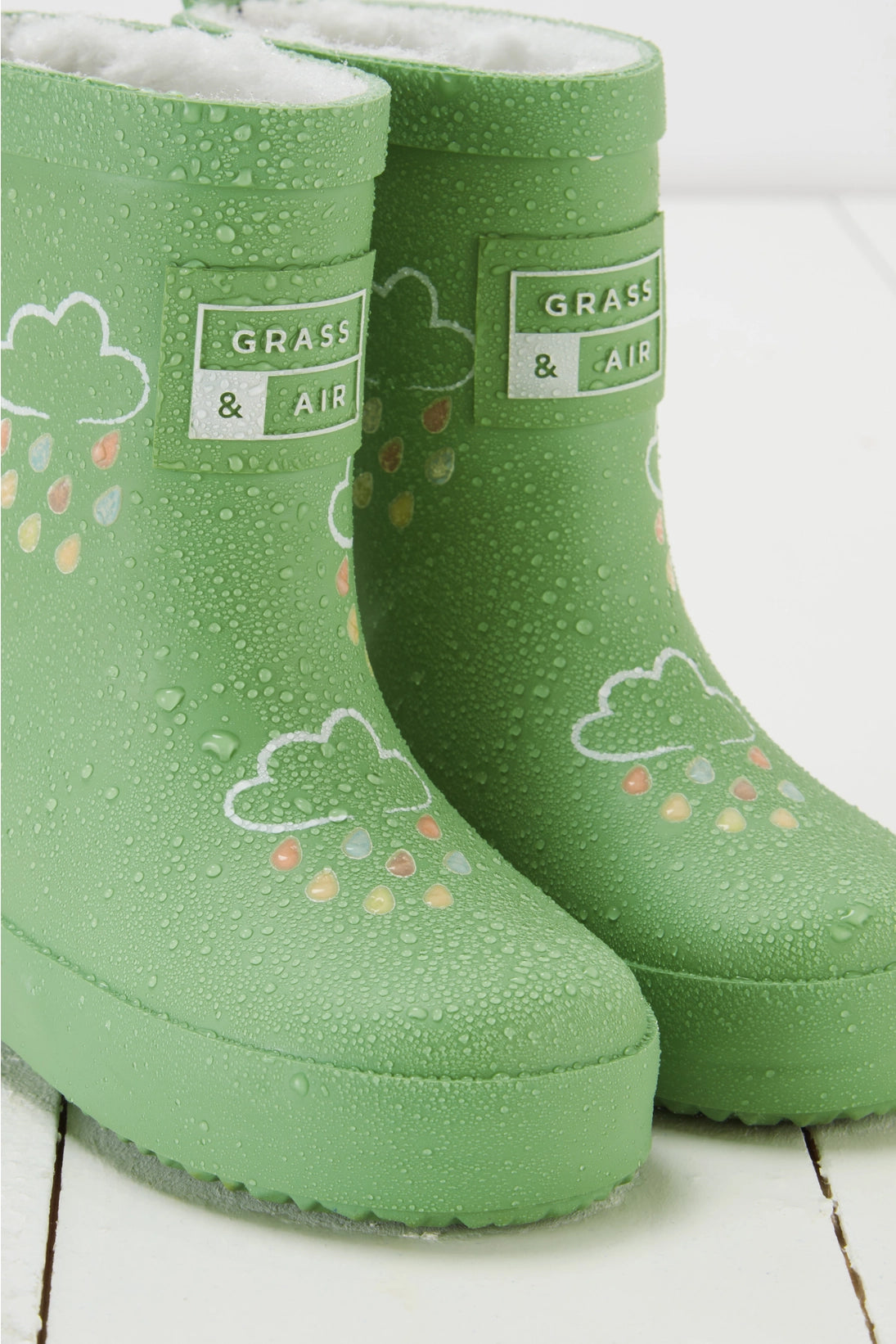 Grass & Air - Colour Changing Rain Boots (Wellies) - Olive Green