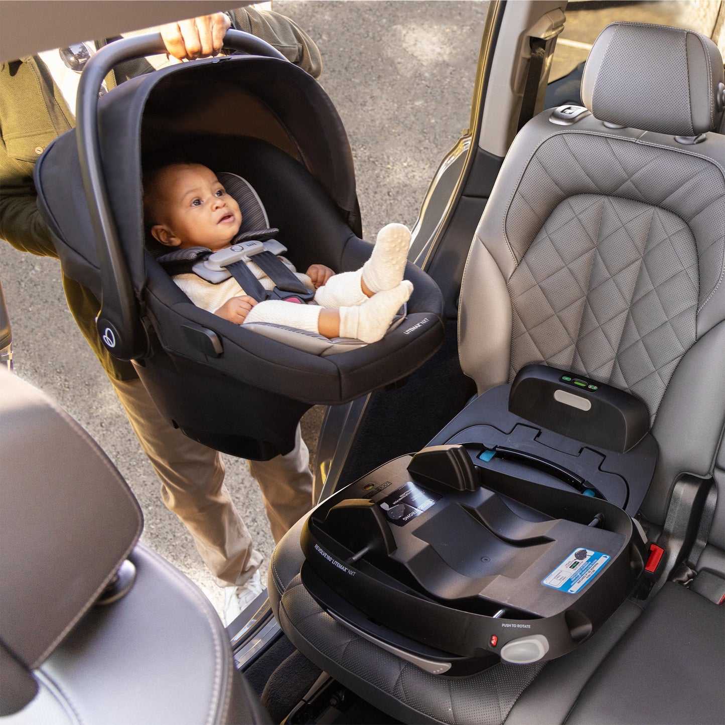 Evenflo - Revolve180 LiteMax NXT Rotational Infant Car Seat (Cinder Gray)