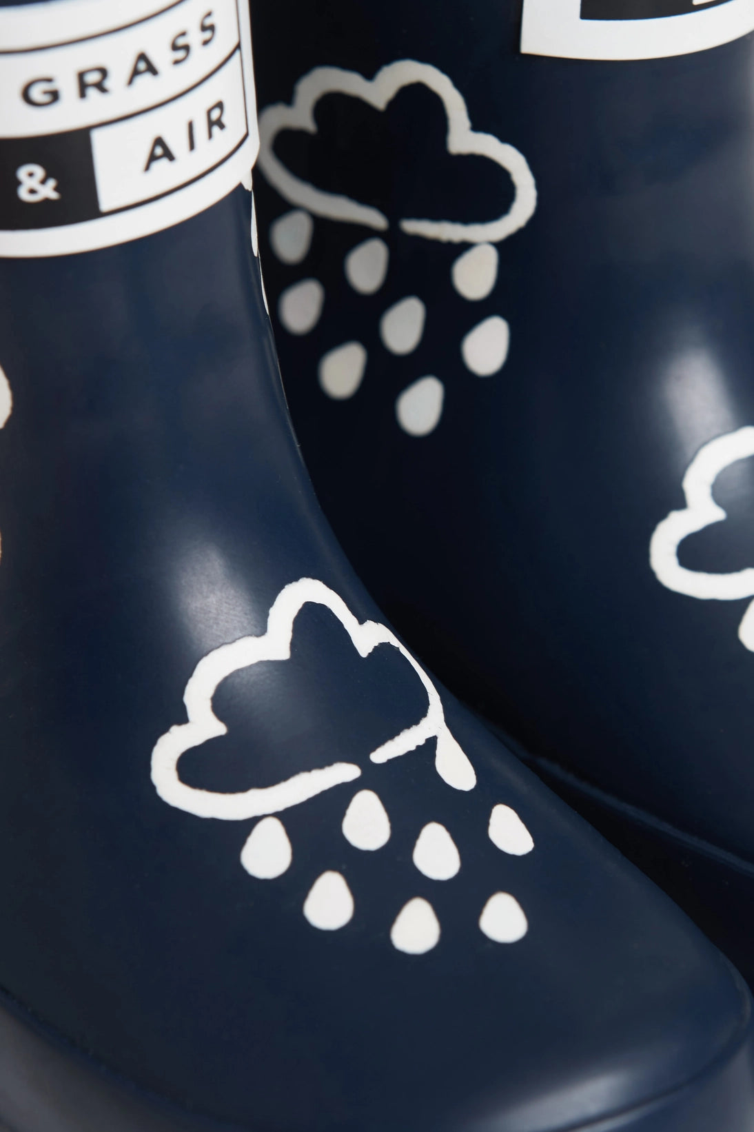 Grass & Air - Colour Changing Rain Boots (Wellies) - Navy