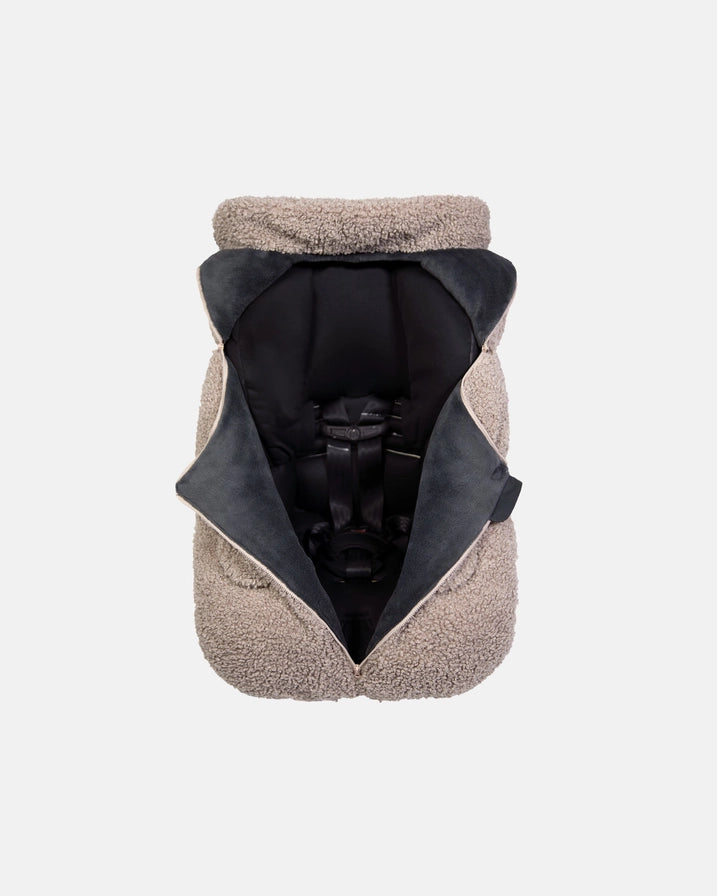 7AM Enfant - Car Seat Cocoon **ARRIVING IN OCTOBER**