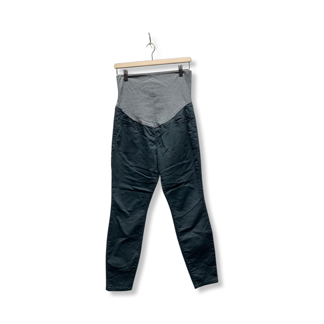 Medium - Structured Pants