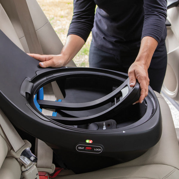 Evenflo - Gold Revolve360 Extend All-in-One Rotational Car Seat with SensorSafe (Onyx Black)