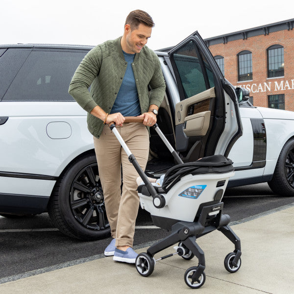 *NEW* Evenflo - Gold Shyft DualRide with Carryall Storage Infant Car Seat and Stroller Combo (Onyx Black)