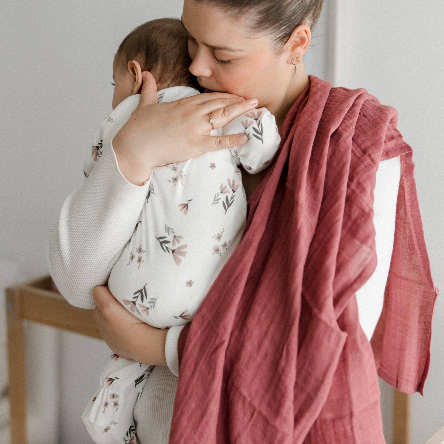 Perlimpinpin - Cotton muslin swaddle - Raspberry: OS