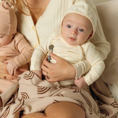 Bleu La La - 100% Luxury Cotton Swaddle Receiving Baby Blanket - Rainbow: Pink