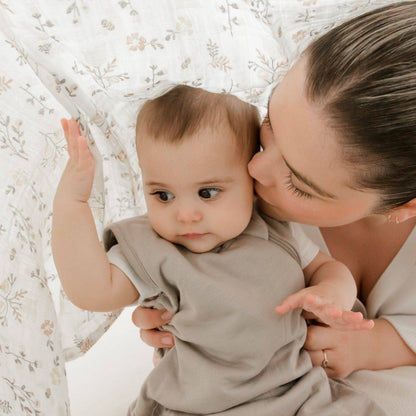 Perlimpinpin - Cotton muslin swaddle - Bees: OS