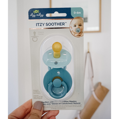 Itzy Soother™ Natural Rubber Paci Sets: Mint + White