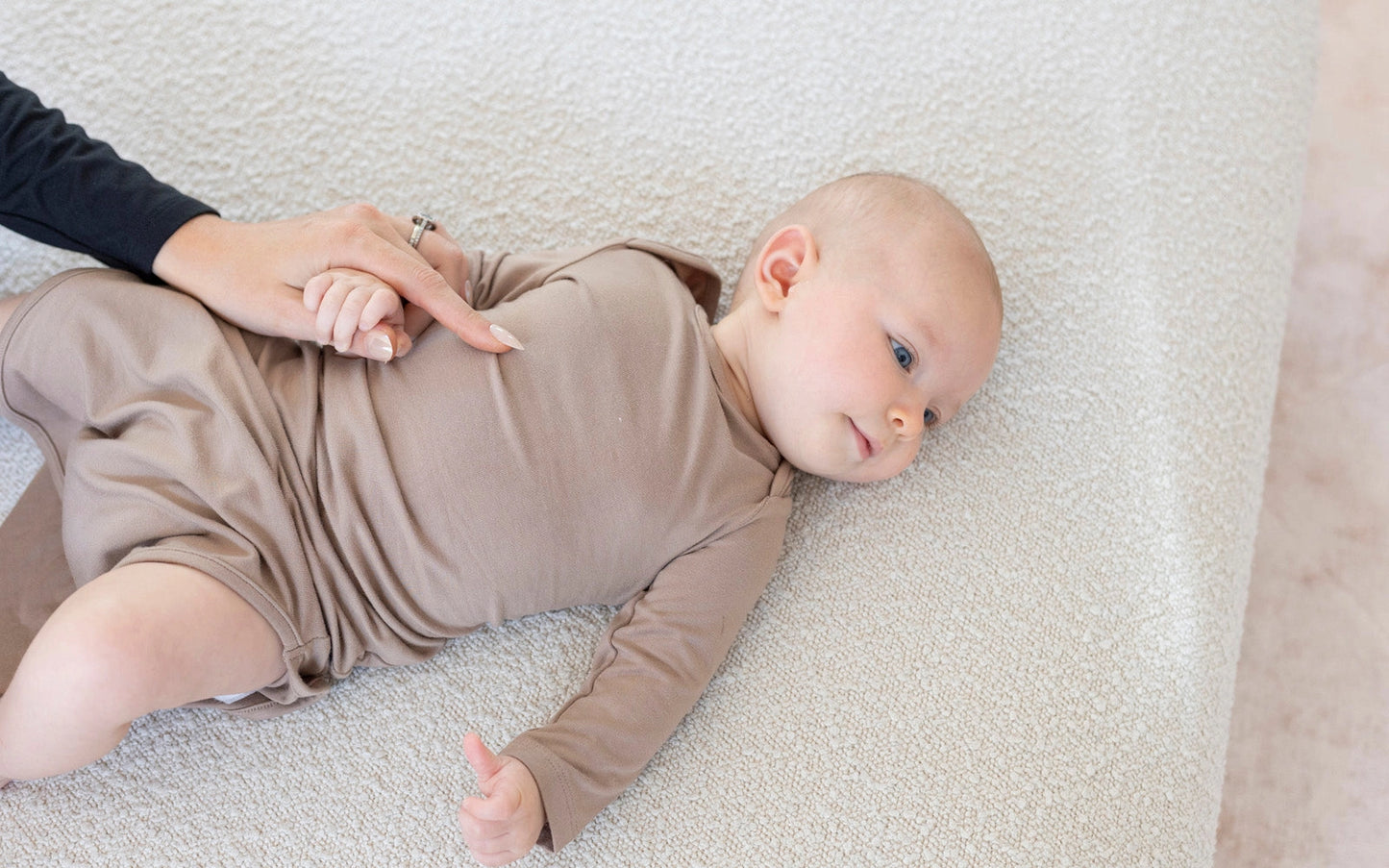 Angel Maternity - 4-Pieces Combo Maternity Travel Essential Set in Black/Brown