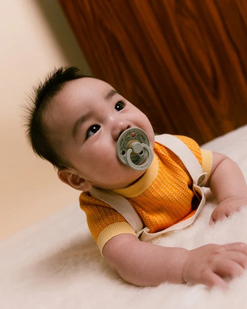 BIBS Pacifier Original COLOUR - Holiday Leaf Latex 2 PK - Sage + Hunter Green