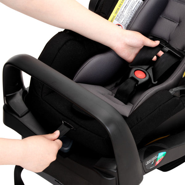 Evenflo - Pivot Xpand Modular Travel System with LiteMax Infant Car Seat with Anti-Rebound Bar (Ayrshire Black)