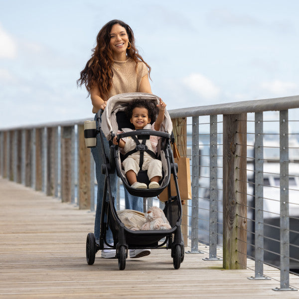 🔥 ON SALE NOW 🔥 Evenflo Omni Signature Travel System with LiteMax Infant Car Seat (Porto Black)