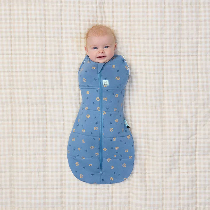 Ergo Baby - Cocoon Swaddle Sack 2.5 Tog - Petite Pretzel