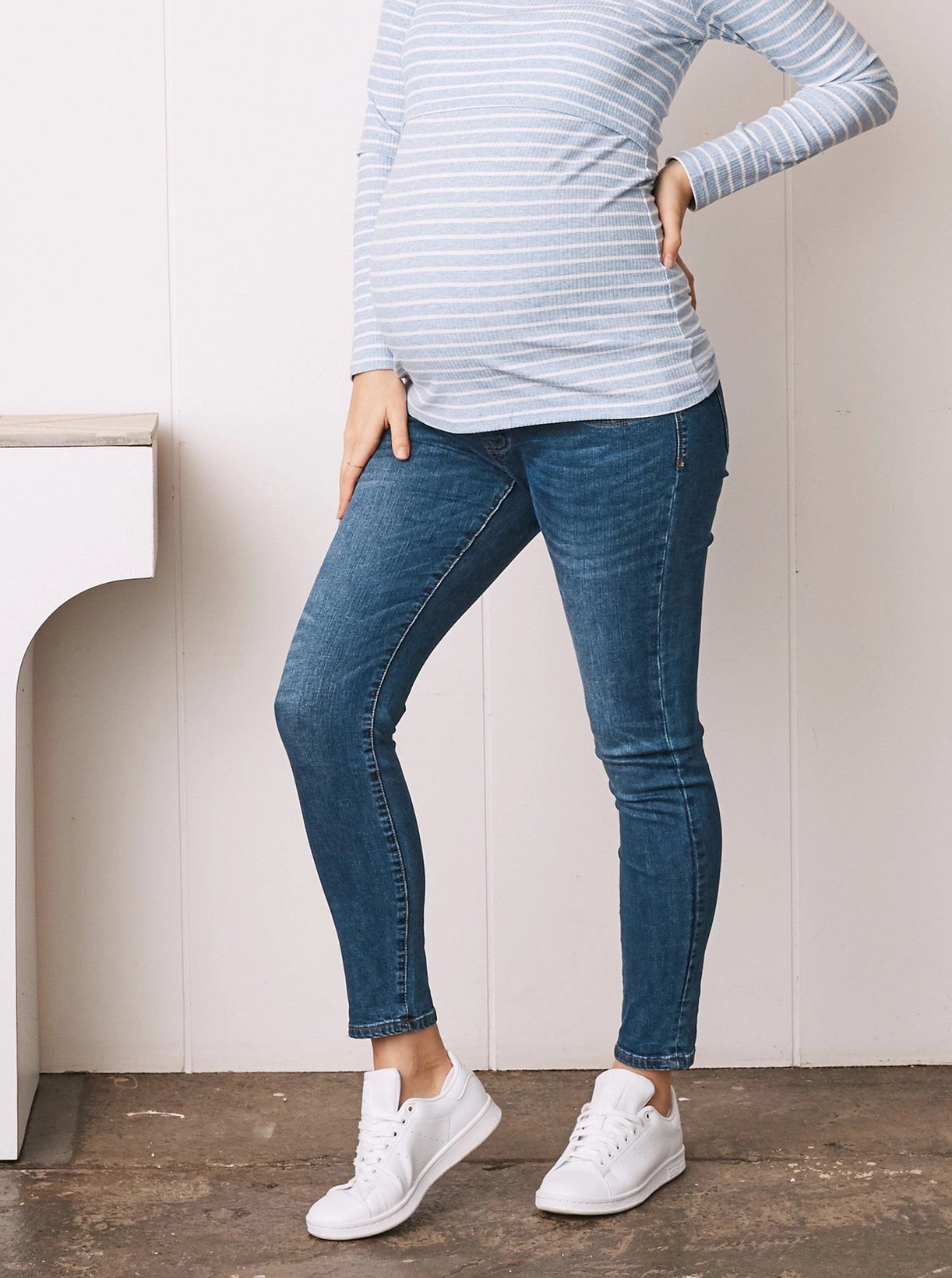 Angel Maternity - Over the Bump Skinny Jeans - Denim Blue