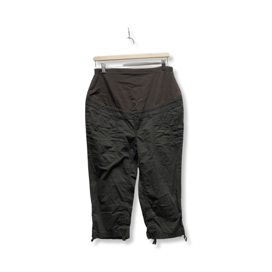 Medium - Capri Pants