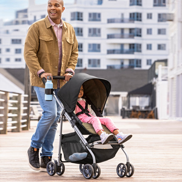 *FLOOR MODEL IN STORE* Evenflo - Reversi Lightweight Reversible Stroller