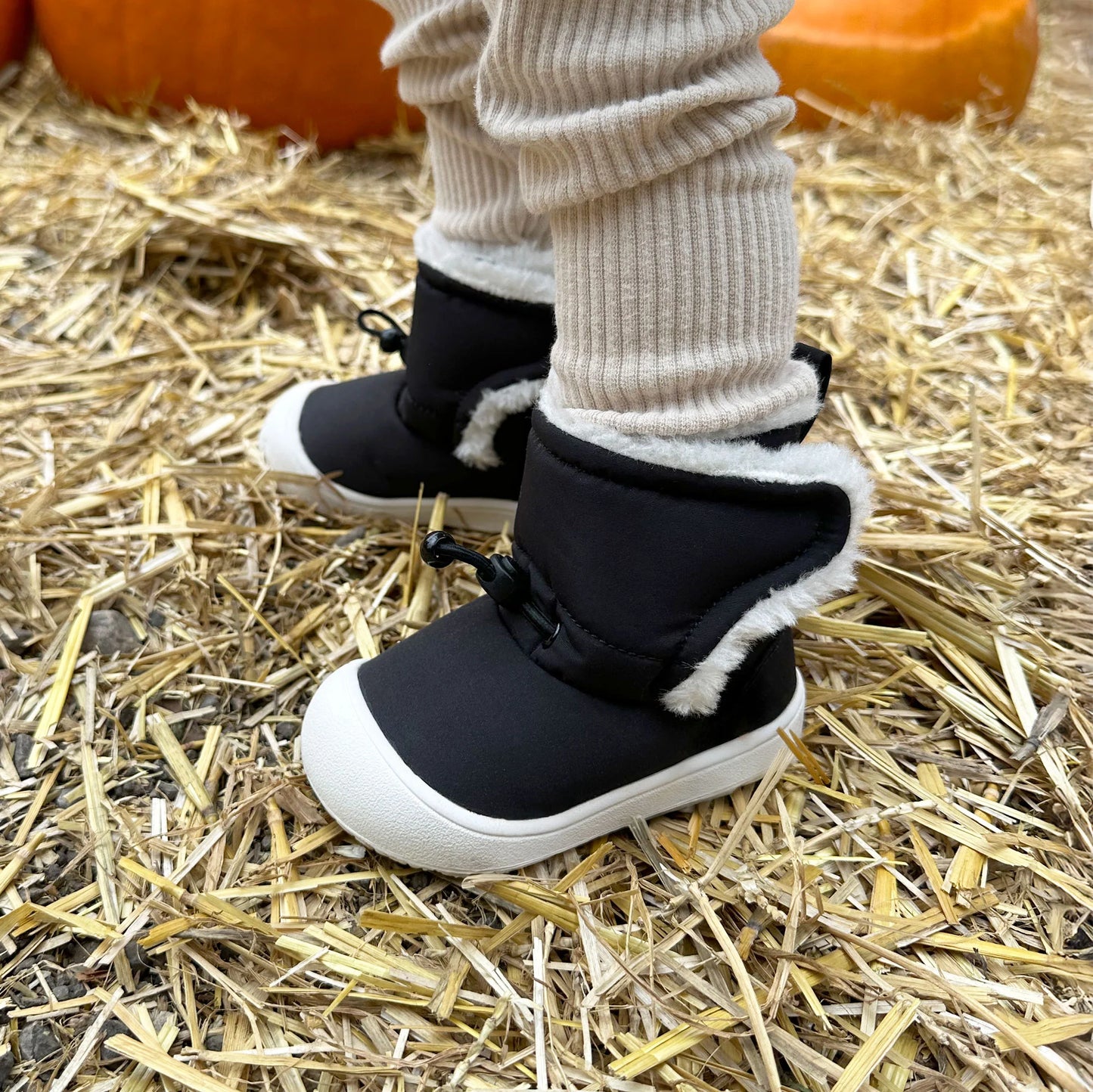 Jan + Jul - Stay Put Trail Booties - Black