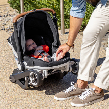 Evenflo - Gold Shyft DualRide with Carryall Storage Infant Car Seat and Stroller Combo (Onyx Black)